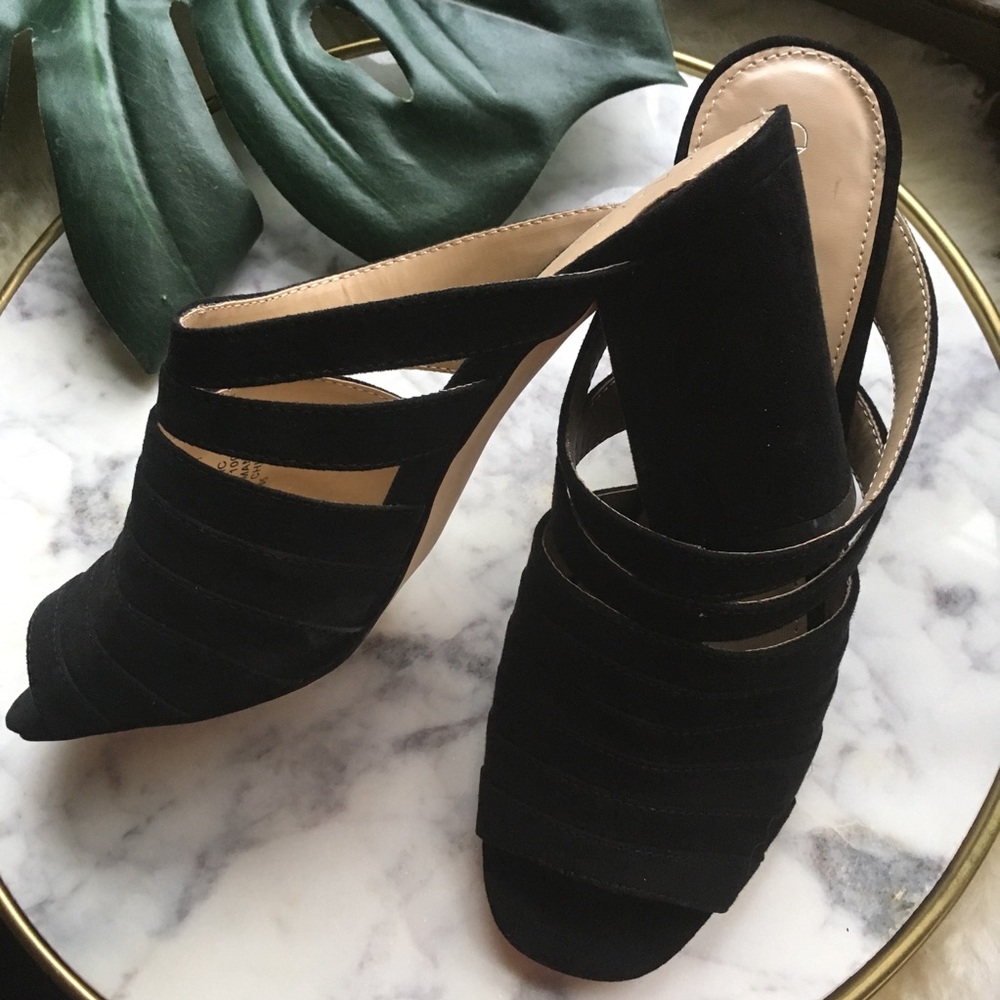 Abound•Alia Suede Mule - Picture 3 of 4